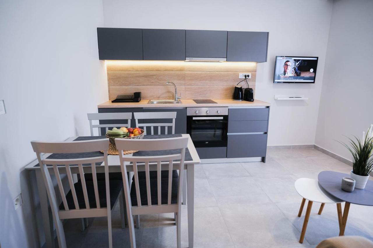 Sweven Luxury Apartments Суда Экстерьер фото